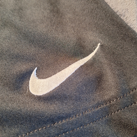 Nike Dri-fit shorts - Picture 3 of 7